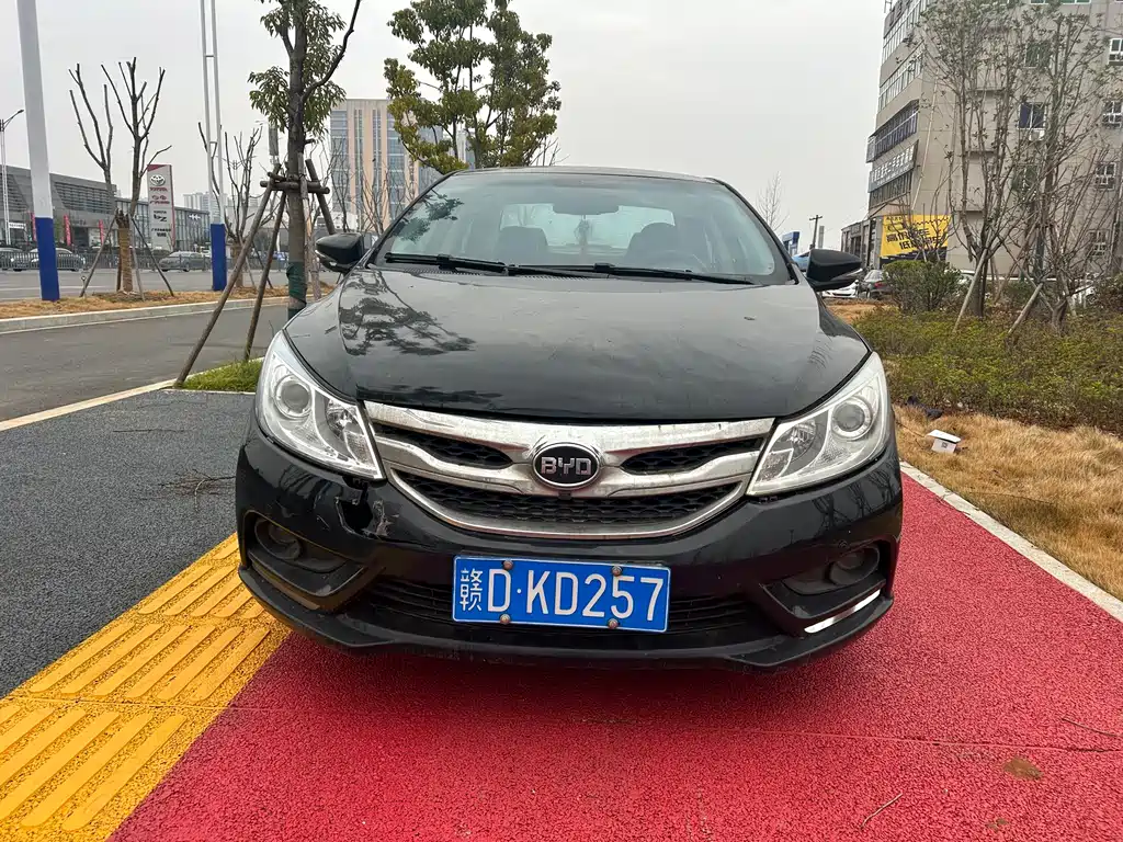 BYD SU RUI