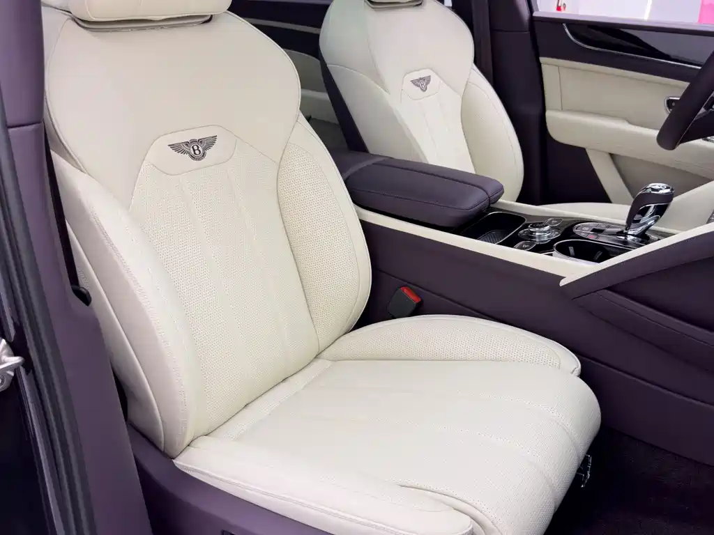Bentley Bentayga — фотографии объявления, Фото 13