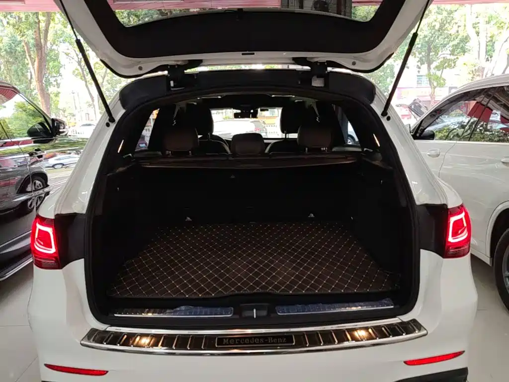 Mercedes-Benz GLC — миниатюра 19
