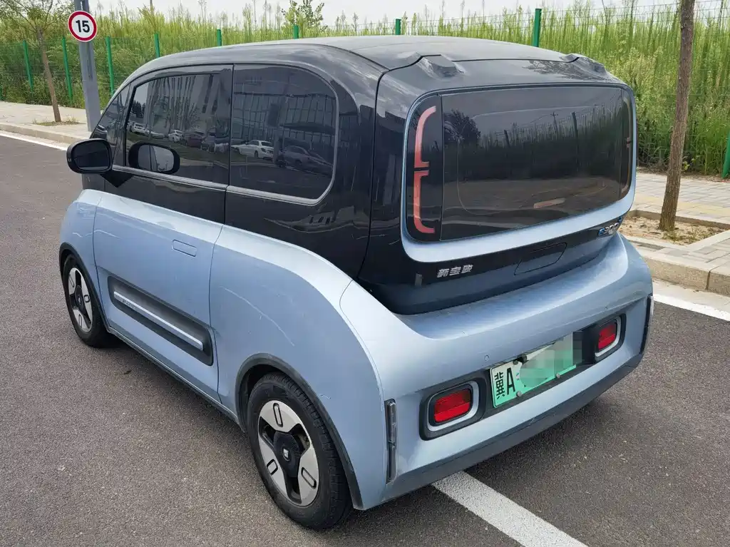 Baojun E300 — миниатюра 9