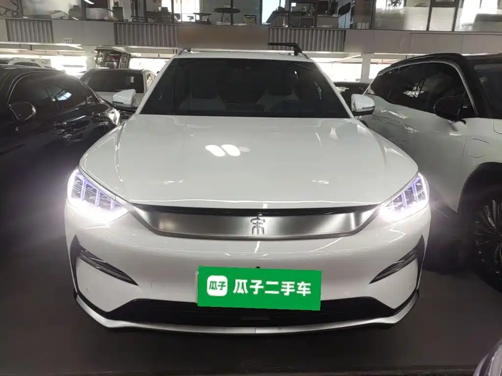 BYD PLUS New Energy — миниатюра 3