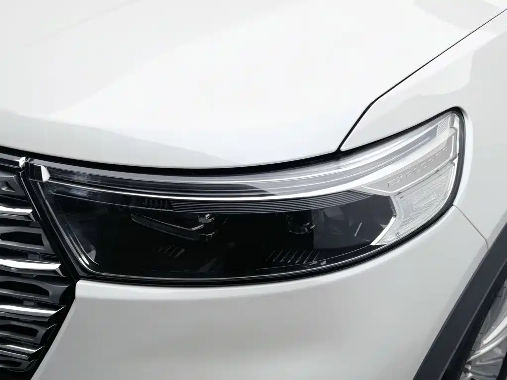 Ford Explorer — миниатюра 7
