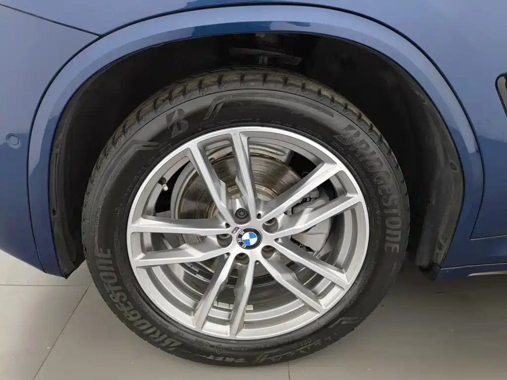 BMW X3 — миниатюра 17