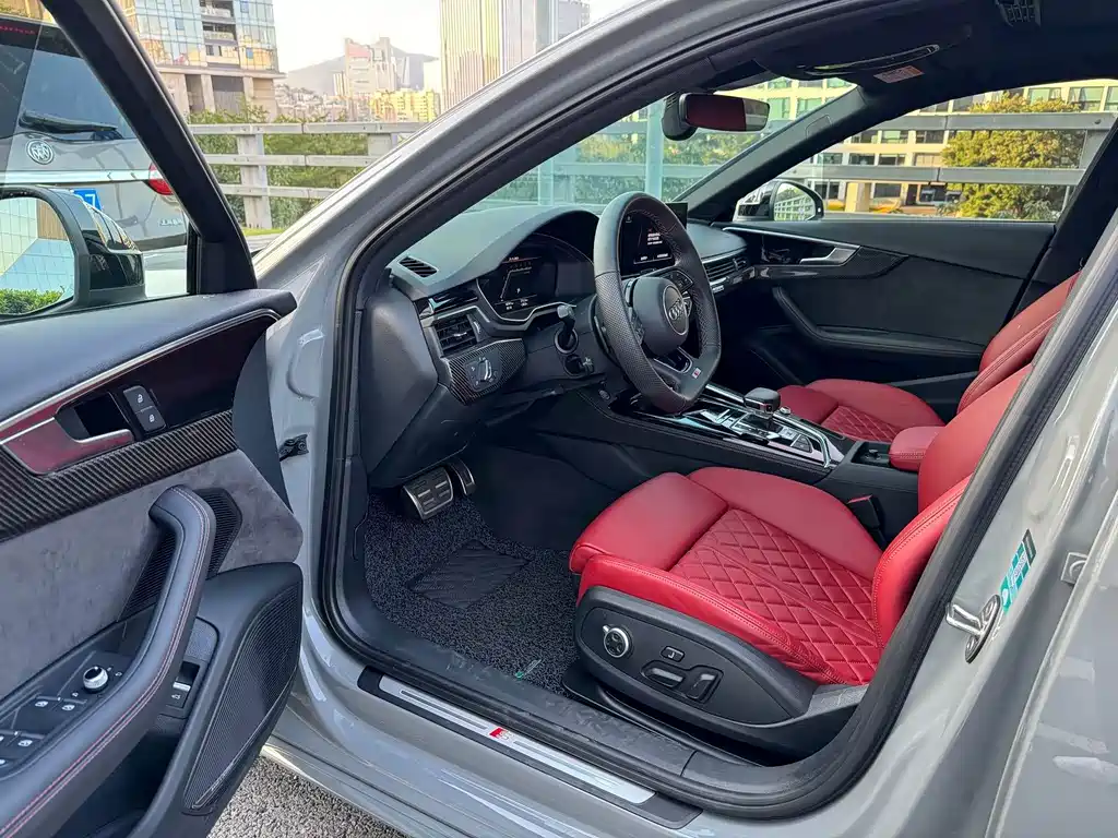 Audi S4 — миниатюра 10