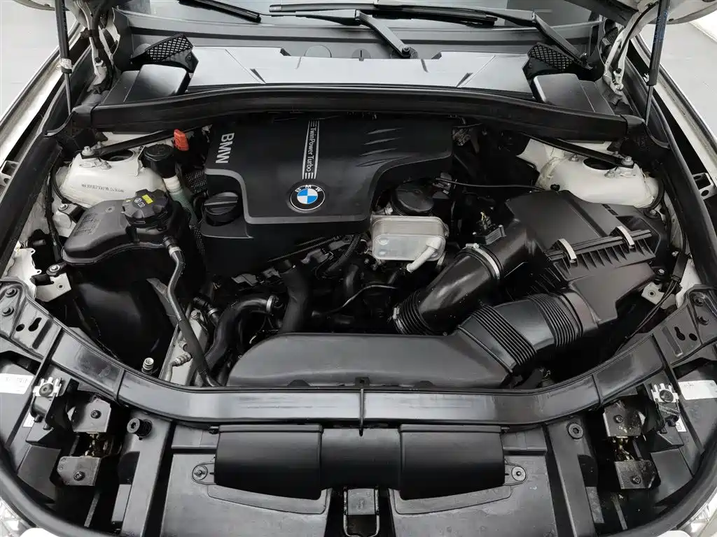 BMW X1 2015 sDrive18i Fashion