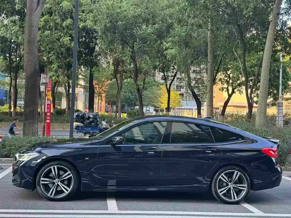 BMW 6 Series GT — миниатюра 3
