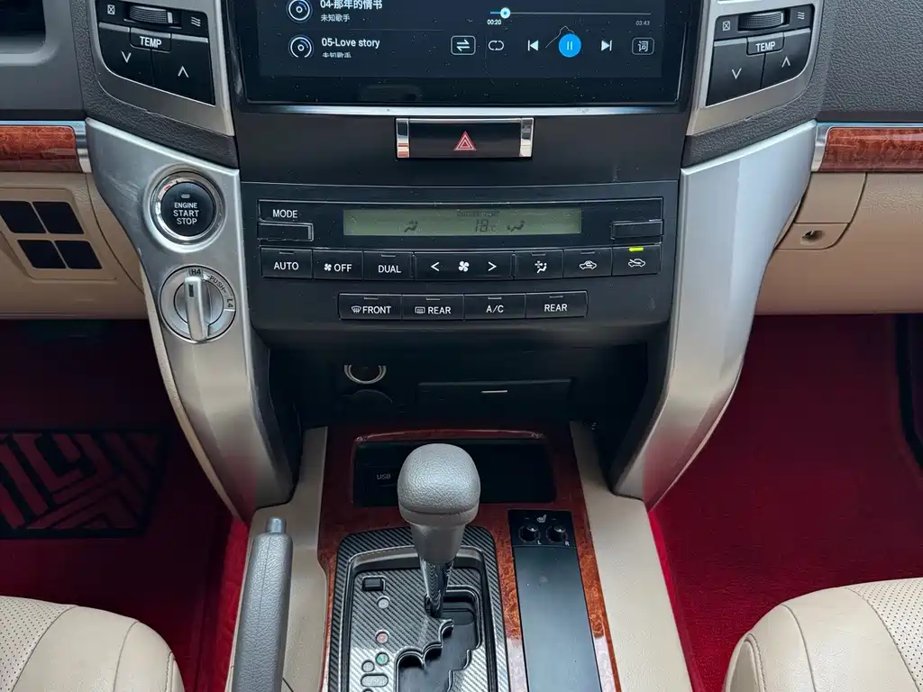 Toyota Land Cruiser — миниатюра 18