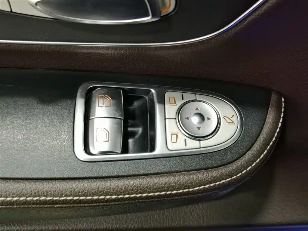 Mercedes-Benz V-Class V 2021 V 260 L Luxury