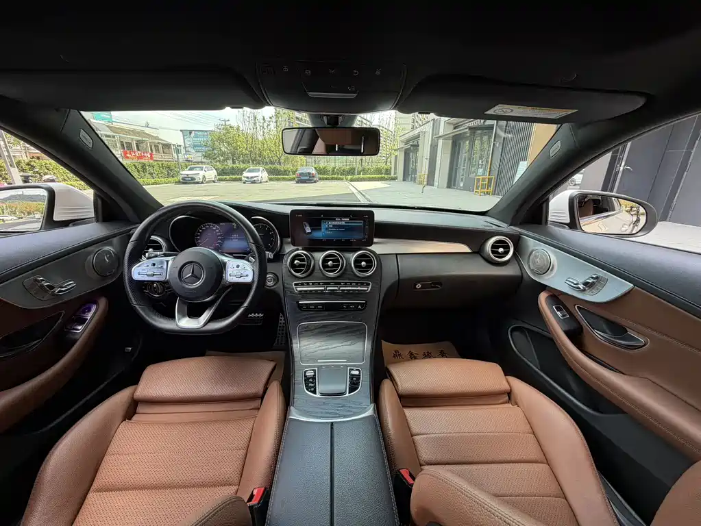 Mercedes-Benz C-Class (Import) — миниатюра 8