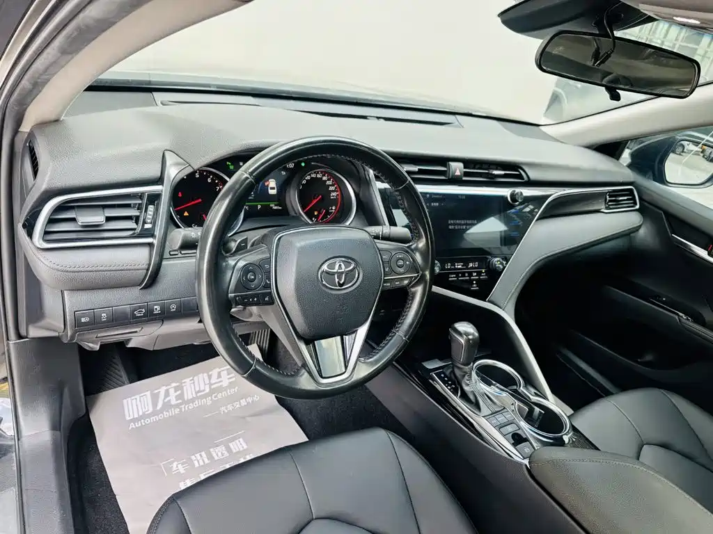 Toyota Camry 2019 2.0S VI