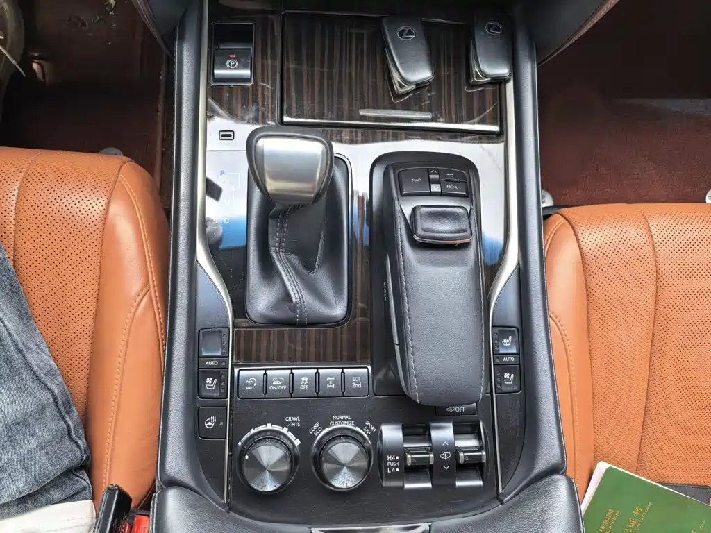 Lexus LX 2019 570 Luxury