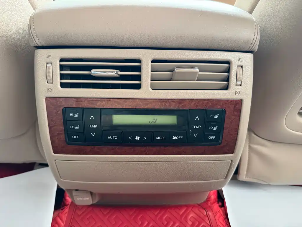 Toyota Land Cruiser — миниатюра 22