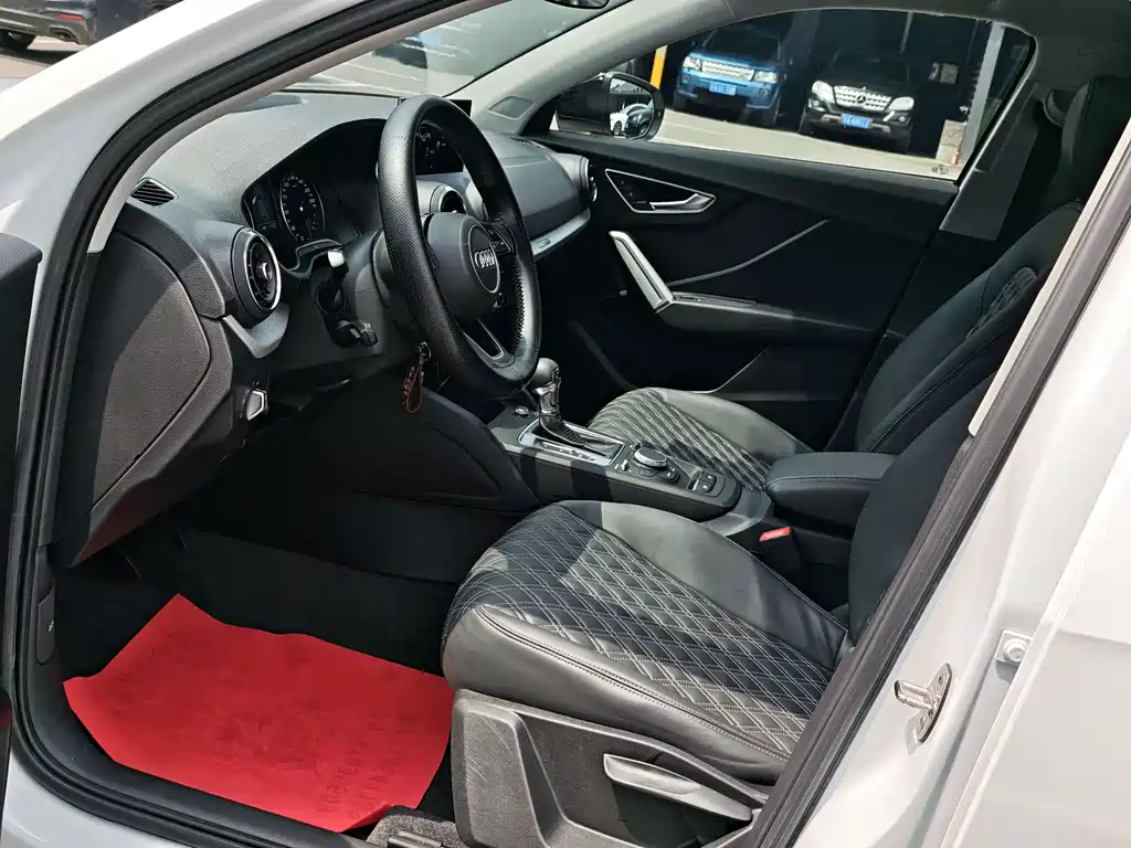 Audi Q2L 2020 35 TFSI