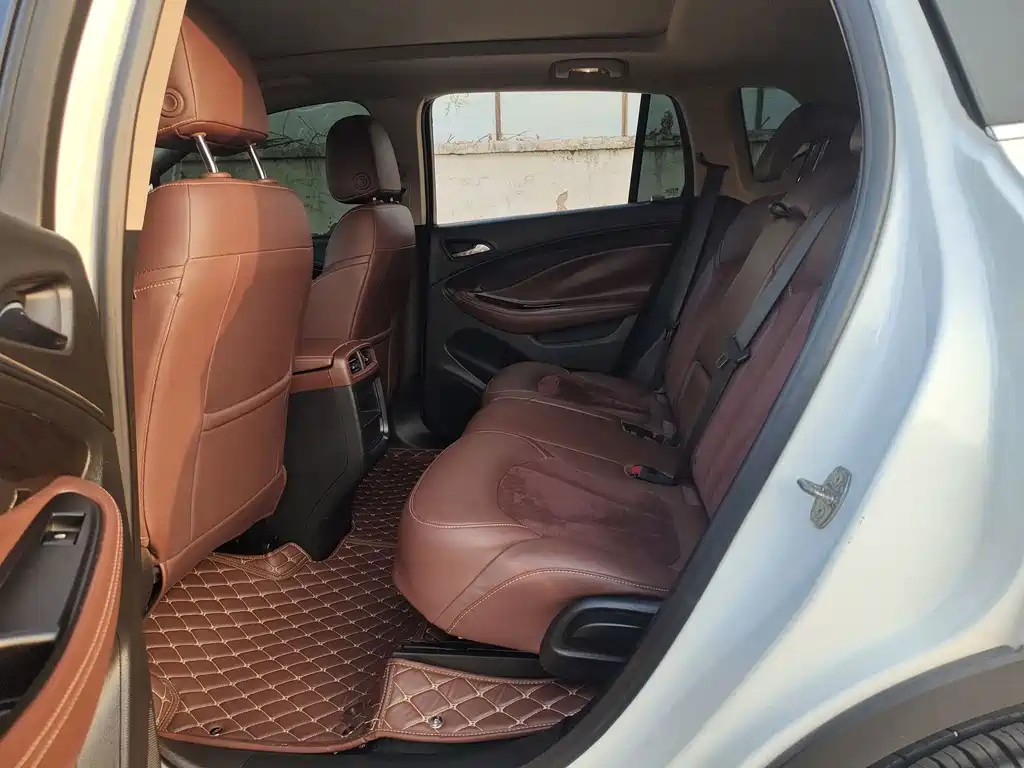 Buick Envision Plus — фотографии объявления, Фото 7