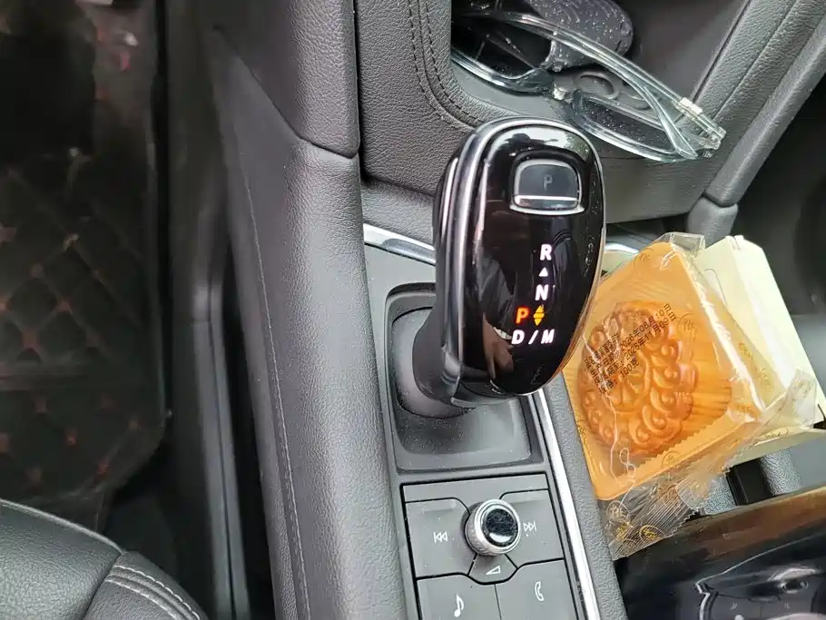 Cadillac XT5 — миниатюра 16