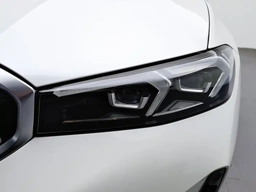 BMW 3 Series — миниатюра 7