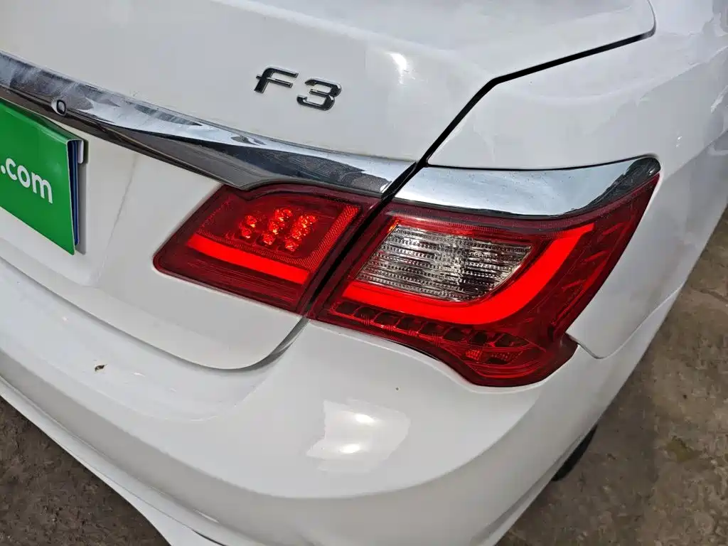 BYD F3 — миниатюра 8