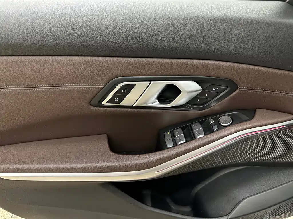 BMW i3 — миниатюра 12