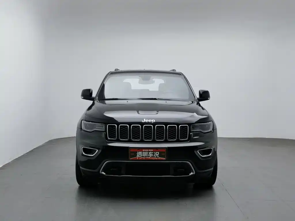 Jeep Grand Cherokee (Import) — миниатюра 3