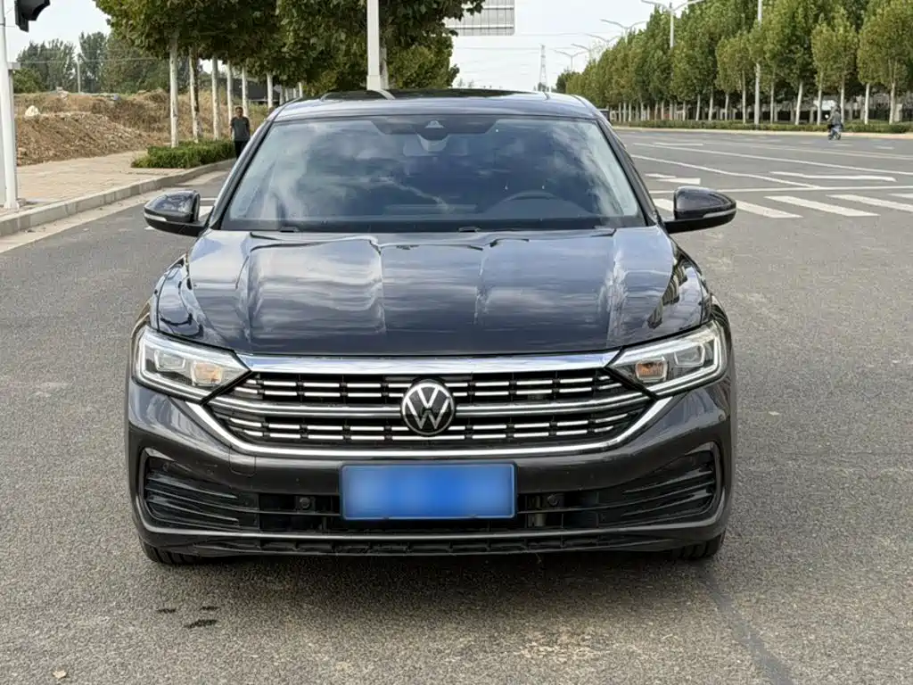 Volkswagen Sagitar — миниатюра 23