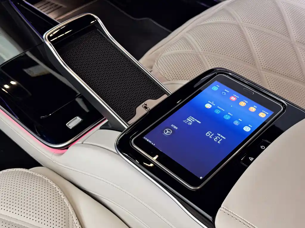Mercedes-Benz Maybach S-Class S 680 4MATIC 匠心高定首发版双色, фото 24