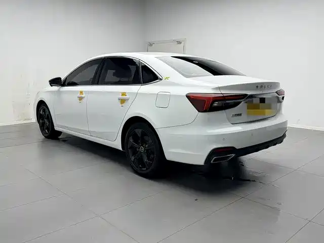 Roewe i6 MAX — миниатюра 4