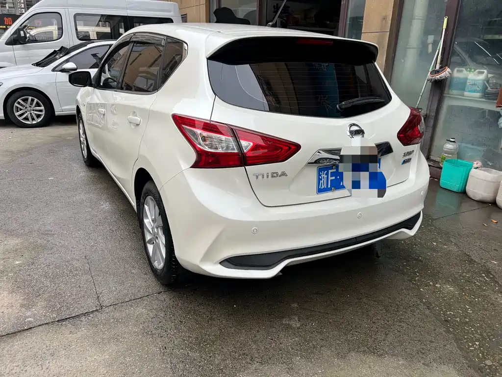 Nissan Tiida 2019 1.6L CVT VI