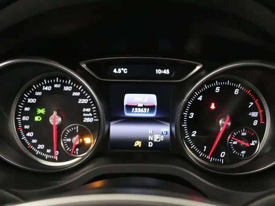 Mercedes-Benz CLA (Import) — миниатюра 7