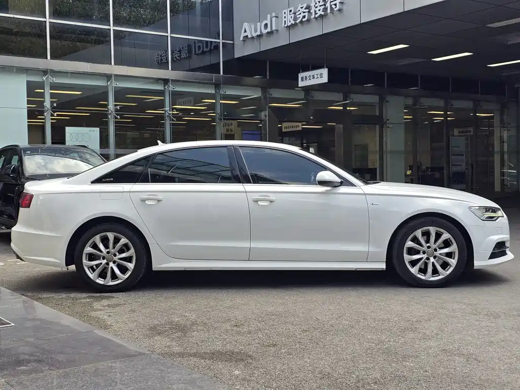Audi A6L 2018 30 35 TFSI Fashion