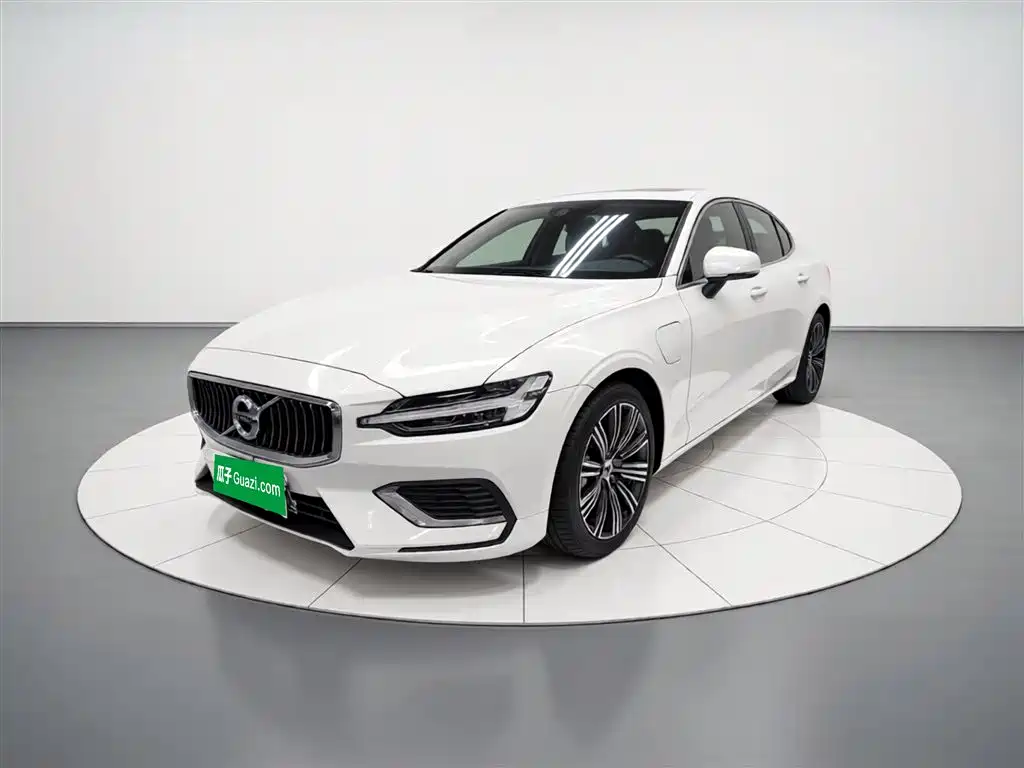 Volvo S60 PHEV 2022