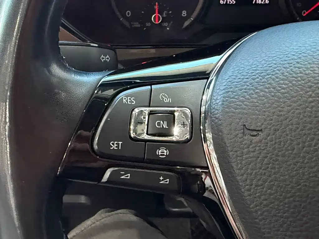 Volkswagen Tharu — миниатюра 11