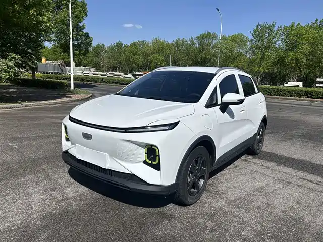 2023 Geely Geometry E Firefly