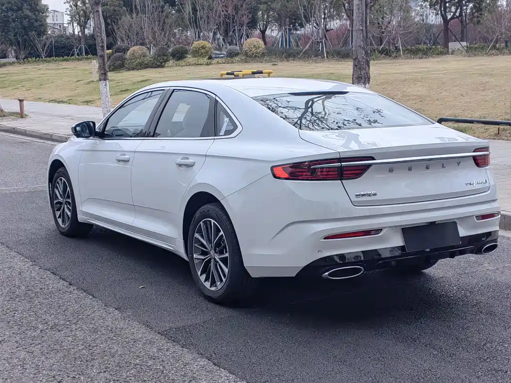 GEELY AUTOMOBILE XINGRUI