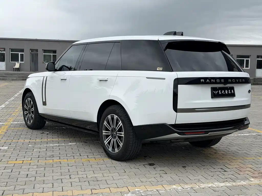 Land Rover Range Rover — миниатюра 2