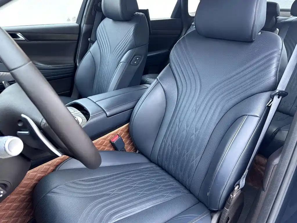 Genesis G80 — миниатюра 8