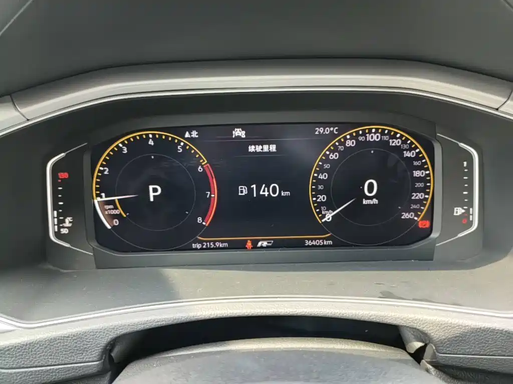 Volkswagen T-Roc — миниатюра 12