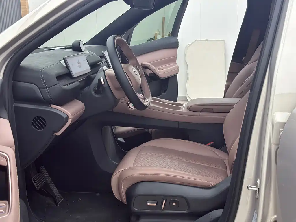 NIO EC6 2023 75kWh