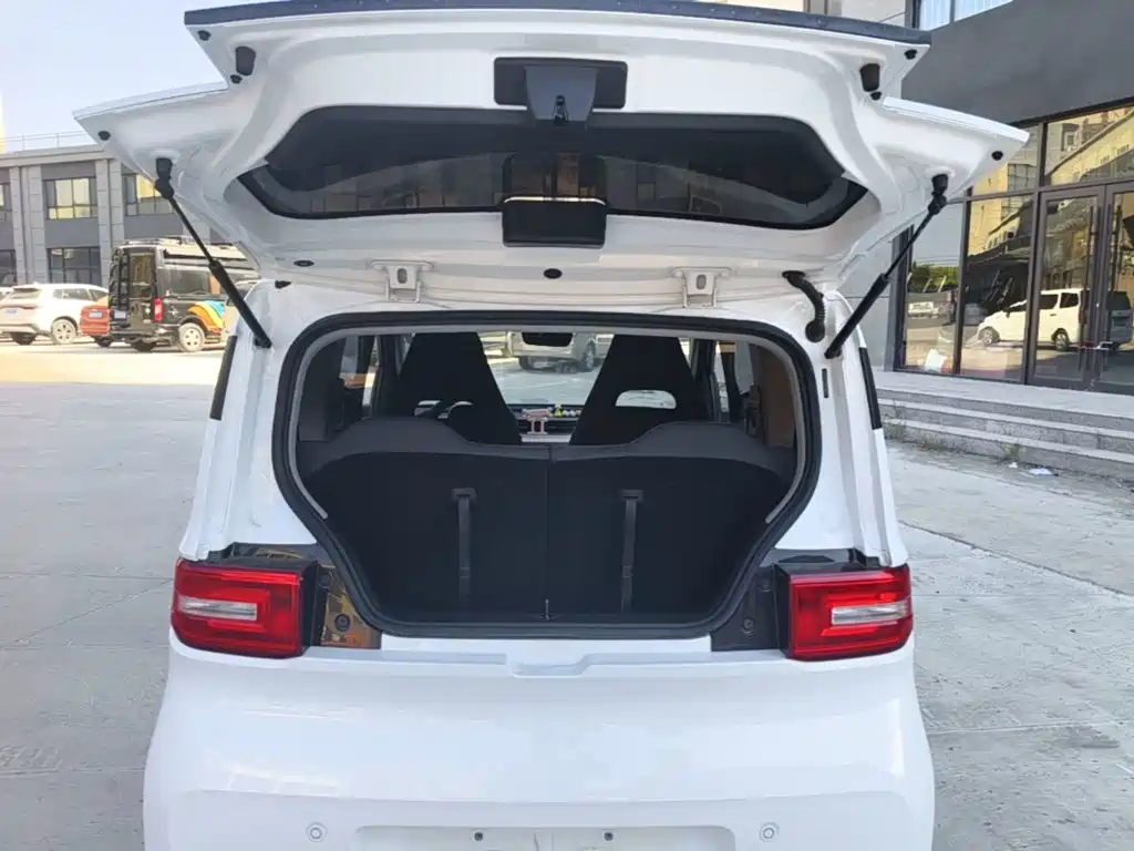 Wuling MINIEV — миниатюра 19