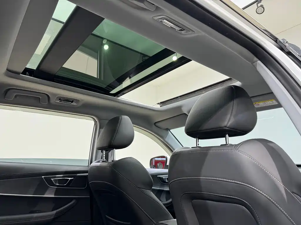 Chery Tiggo 8 - фото 27