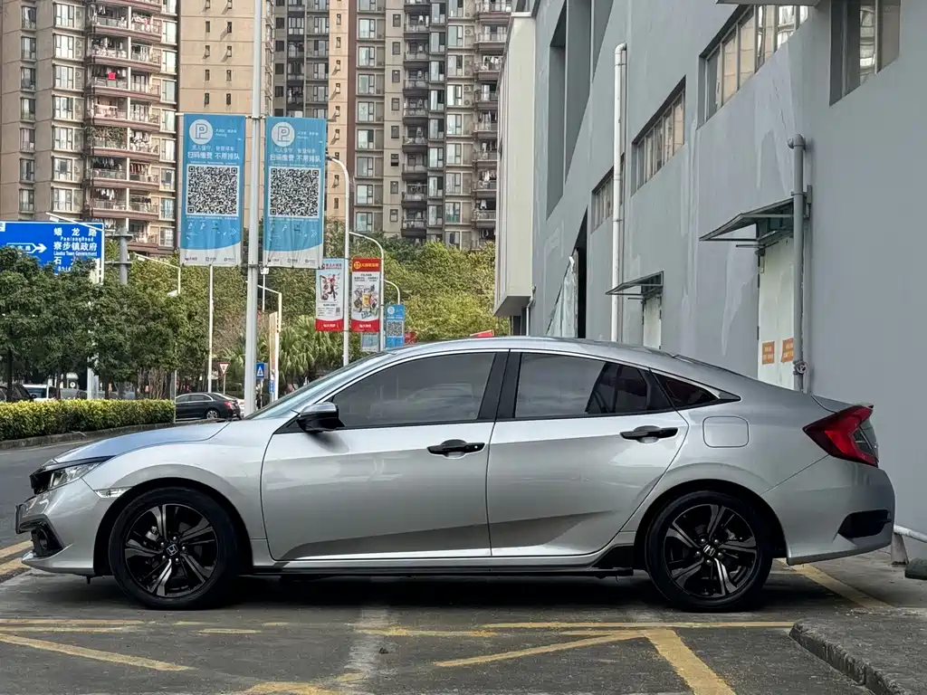 HONDA CIVIC