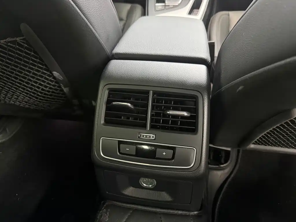 Audi A5 (Import) — миниатюра 9