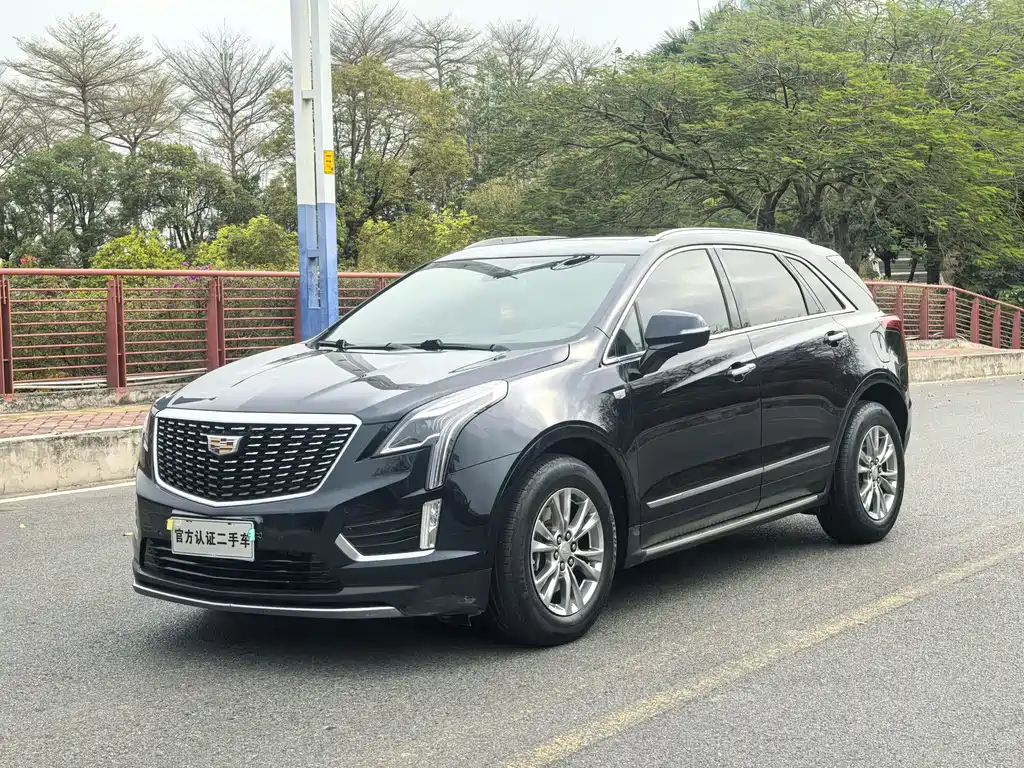 CADILLAC XT5