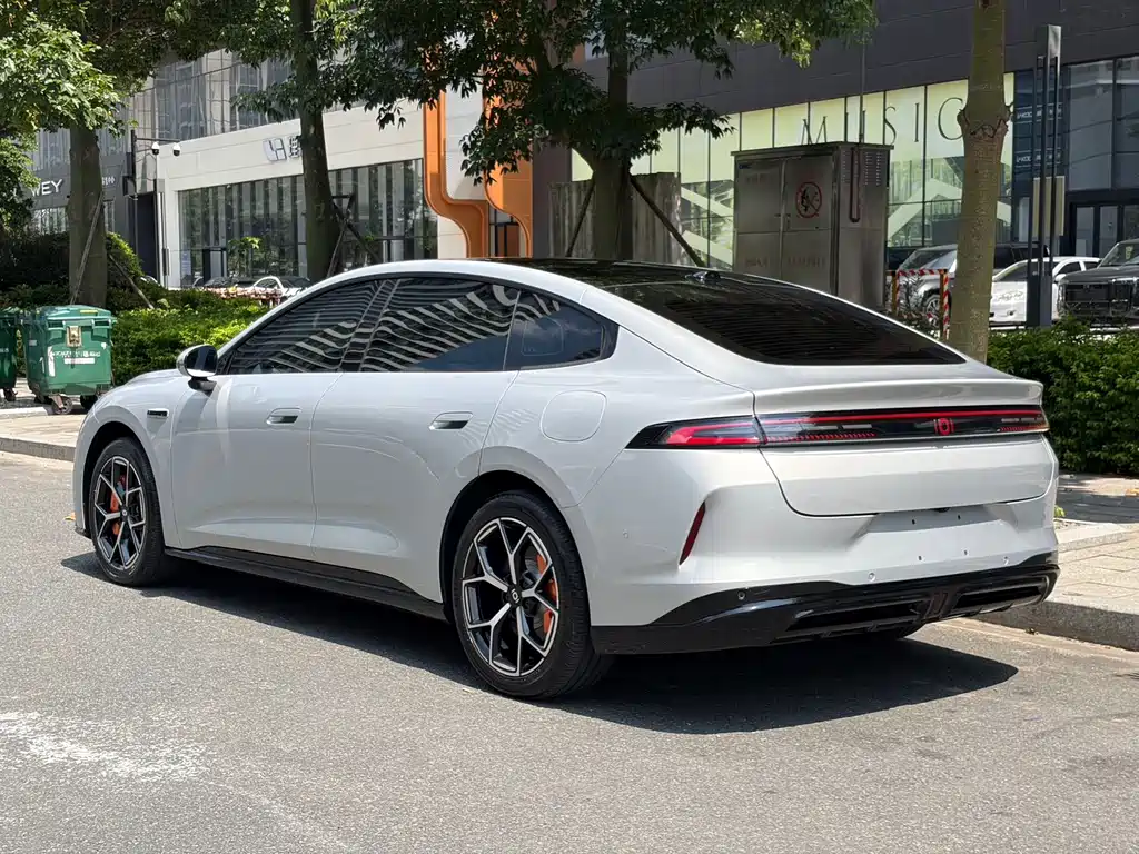 Qiyuan Qiyuan A06 — миниатюра 6