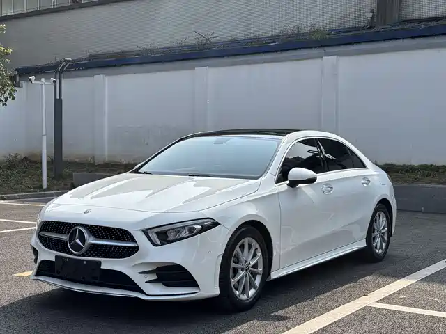 MERCEDES-BENZ A CLASS