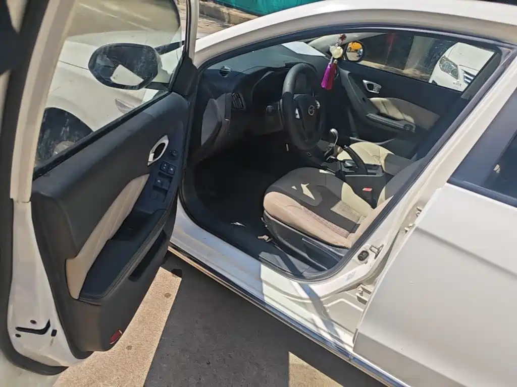 GAC Motor Trumpchi GA3S — миниатюра 16