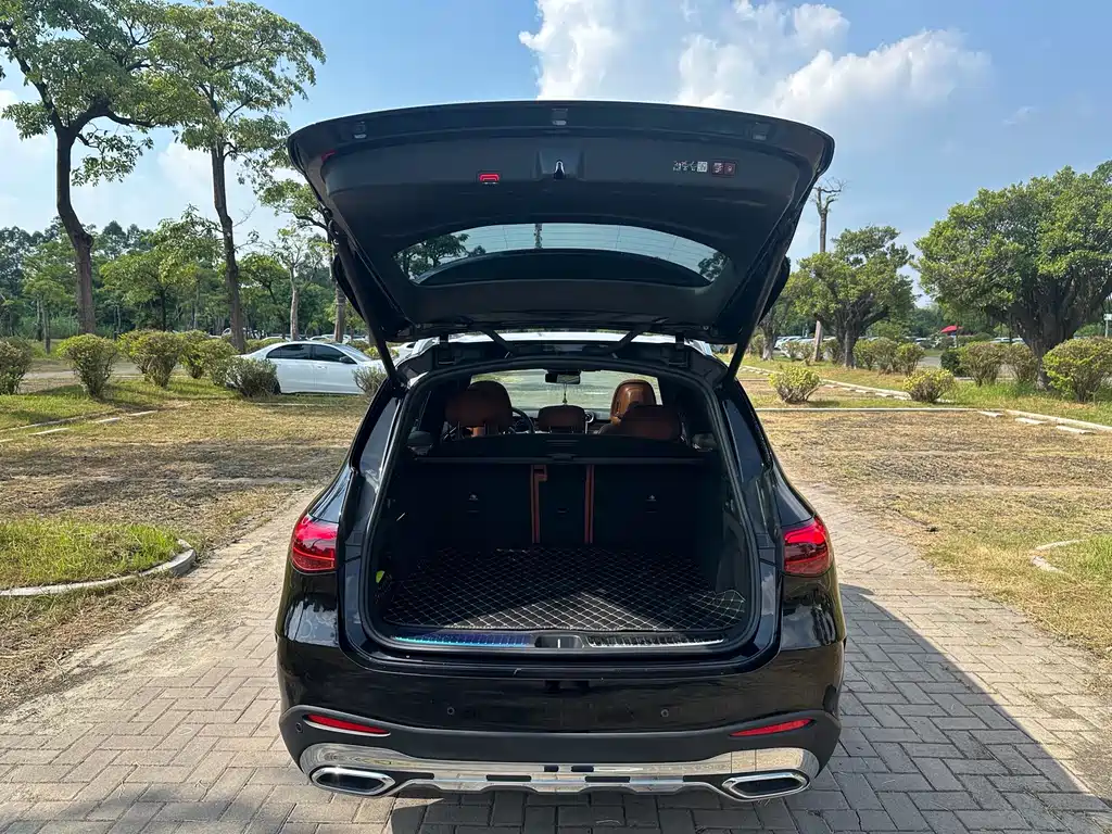 Mercedes-Benz GLC — миниатюра 20