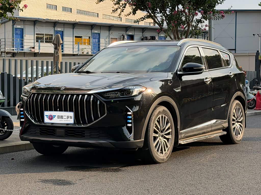 Jetour Jetour X70 PLUS 1.5 л 2023 г. Чёрный, пробег 35000 км