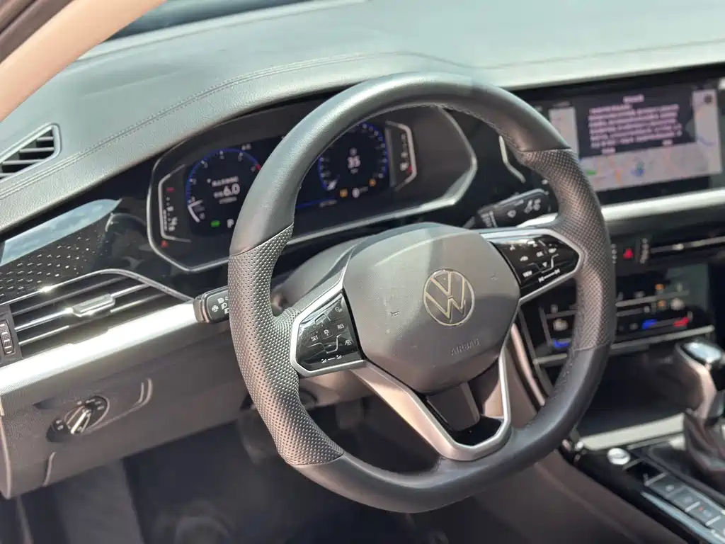 Volkswagen Passat — миниатюра 6
