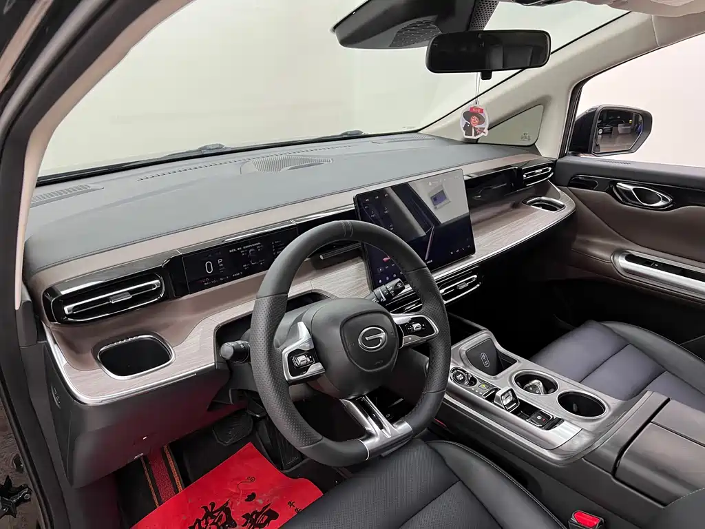 GAC Motor Trumpchi E8 PHEV — миниатюра 15