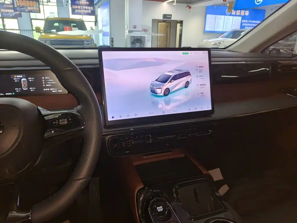 GAC Motor 传祺E8 PHEV — миниатюра 13